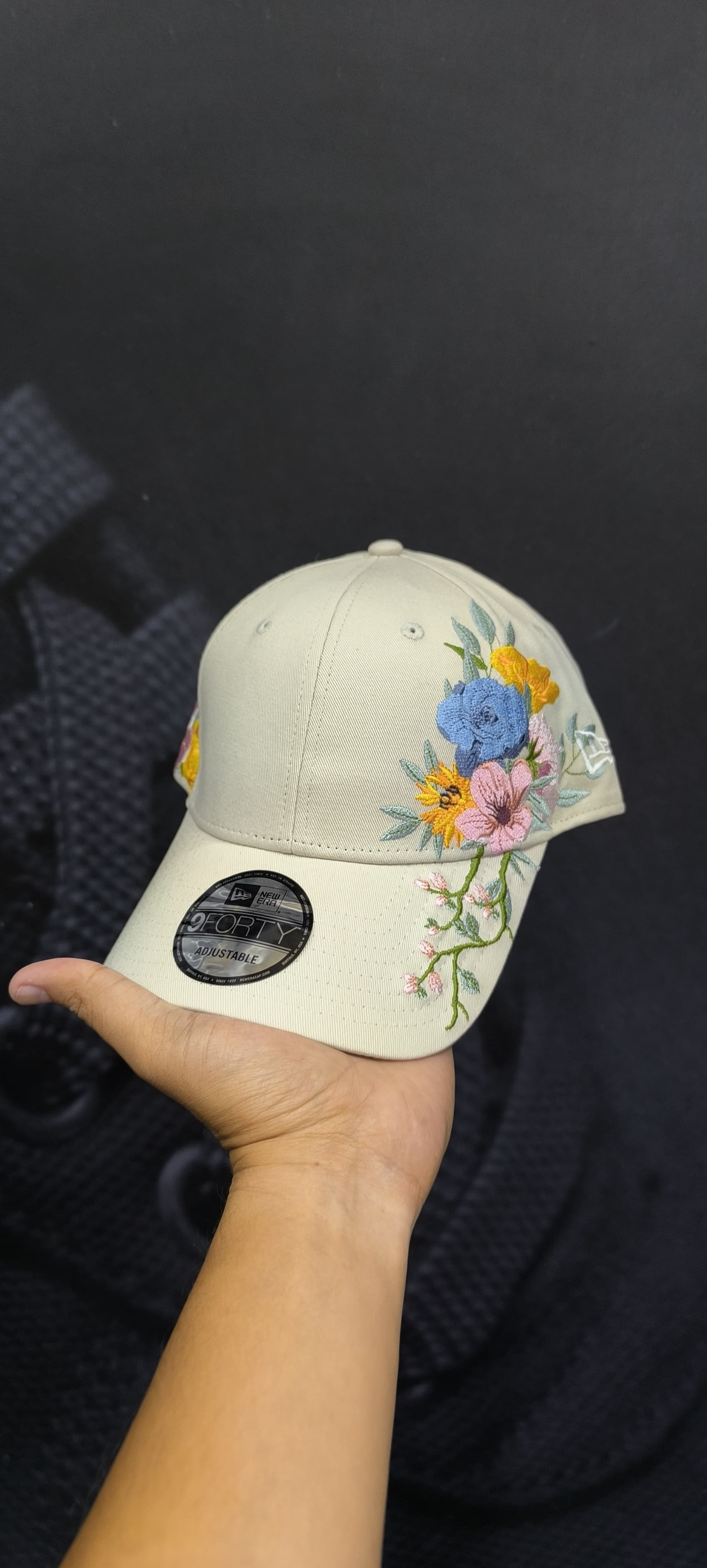 New Era Legit (Floral Beige 9forty)