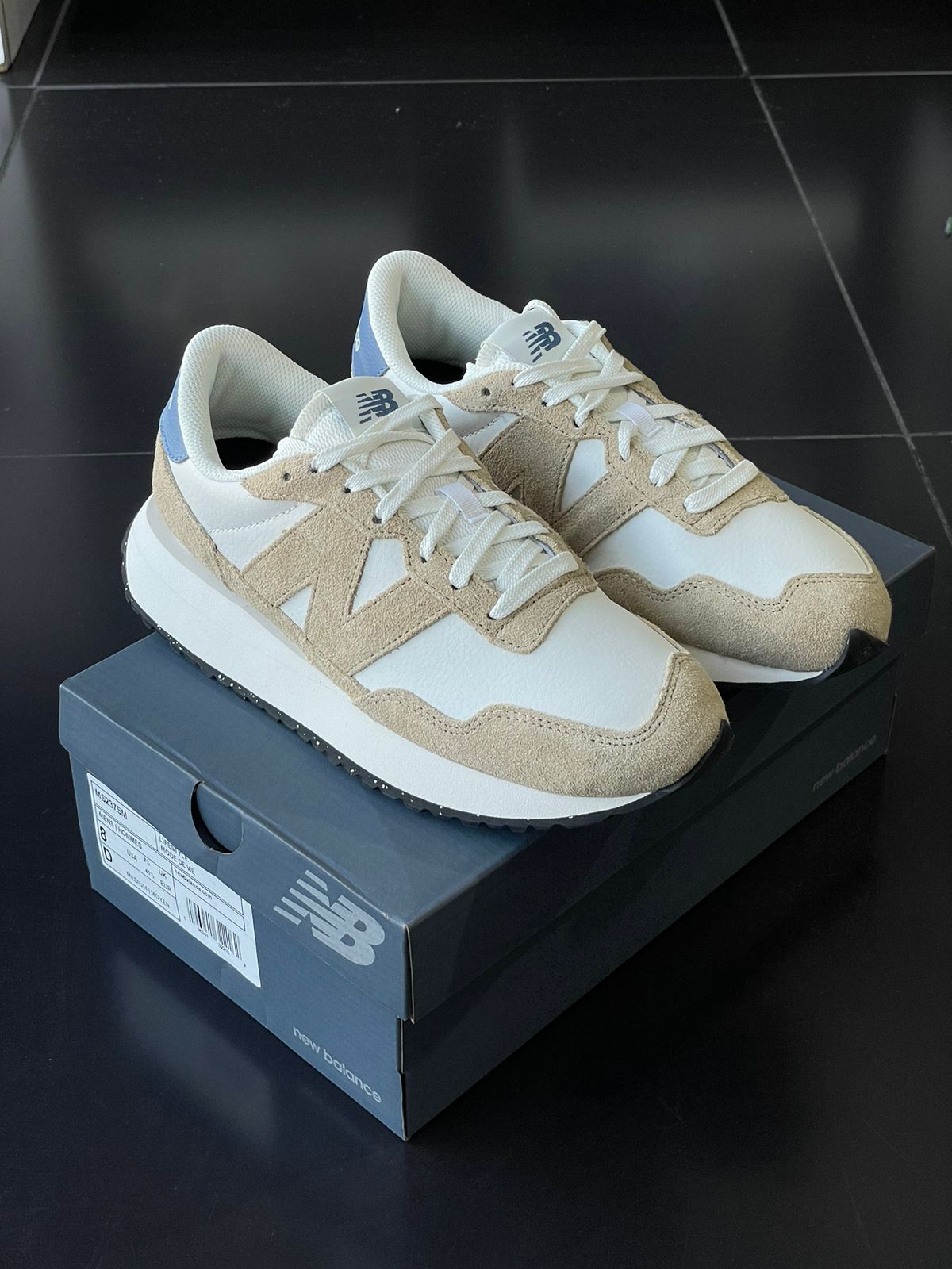 New Balance 237 Beige Blue